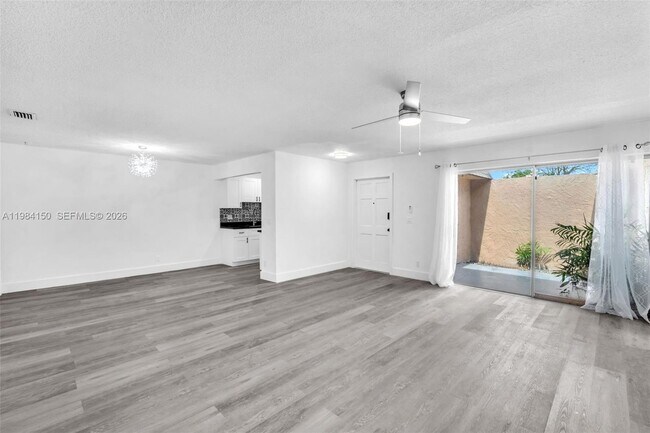 Building Photo - 7344 SW 8th Ct