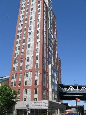 Building Photo - The Beacon Tower
