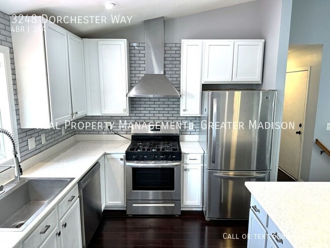 Building Photo - 3248 Dorchester Way
