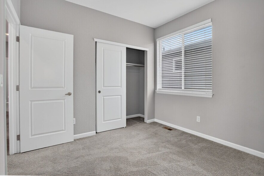 Bedroom 3 - 5290 E 64th Ave