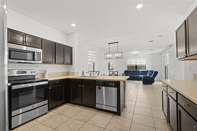 Building Photo - 2380 NE 1st St