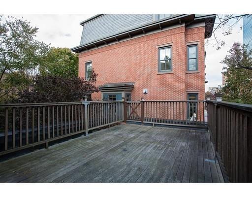 Building Photo - 131 Appleton St