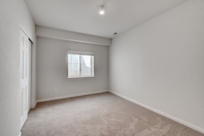 Building Photo - $3,400.00-Stunning 4-bedroom, 3.5 bathroom...