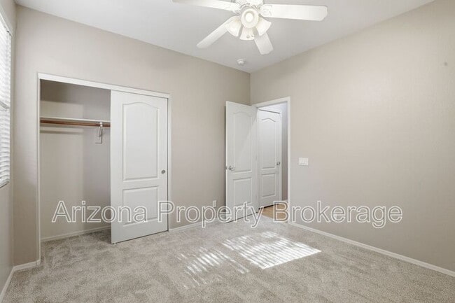 Building Photo - 8717 N 58th Ln