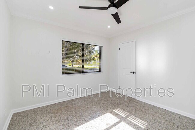 Building Photo - 431 52nd St