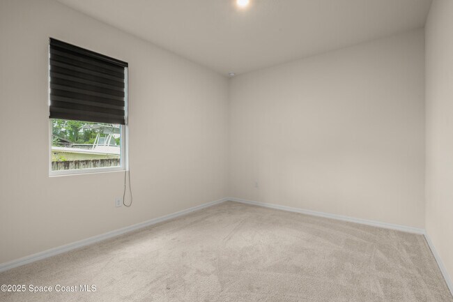 Building Photo - 1426 Seeley Cir NW
