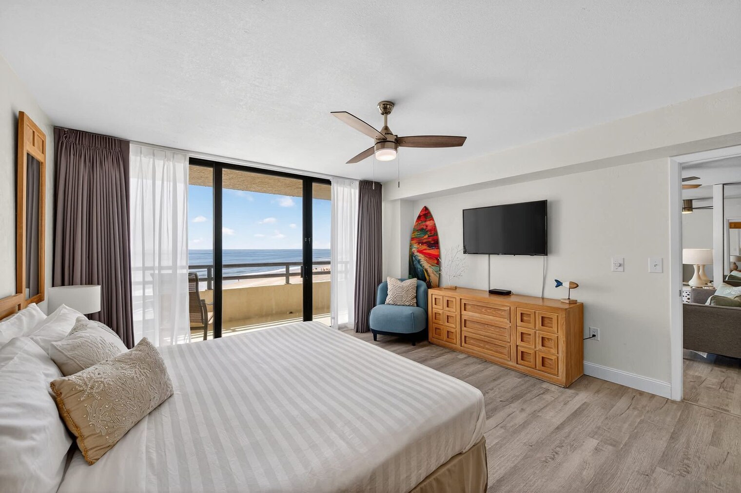 Building Photo - 3859 S Atlantic Ave