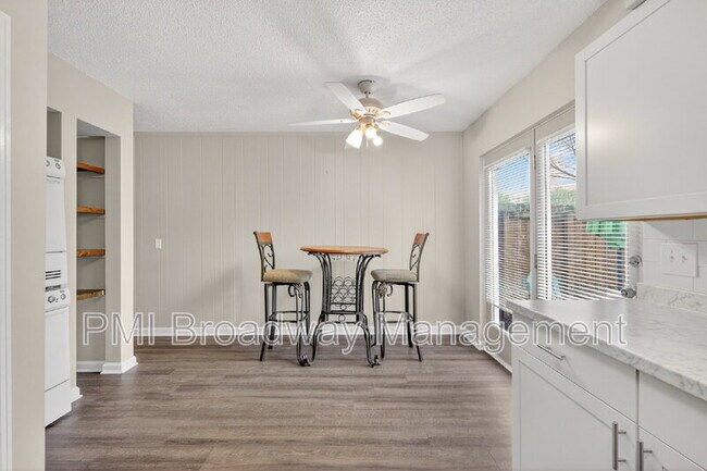 Building Photo - 500 Paragon Mills Rd