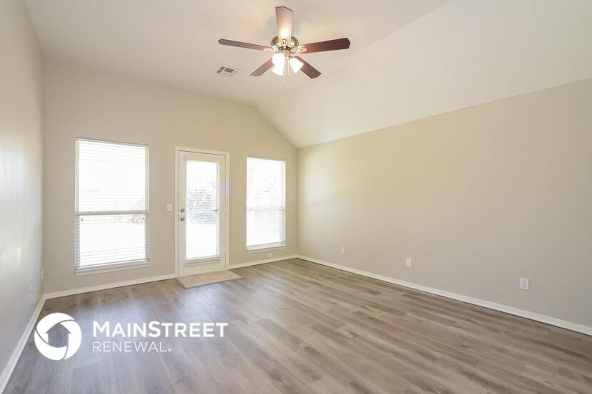 Building Photo - 15608 Himalaya Ridge