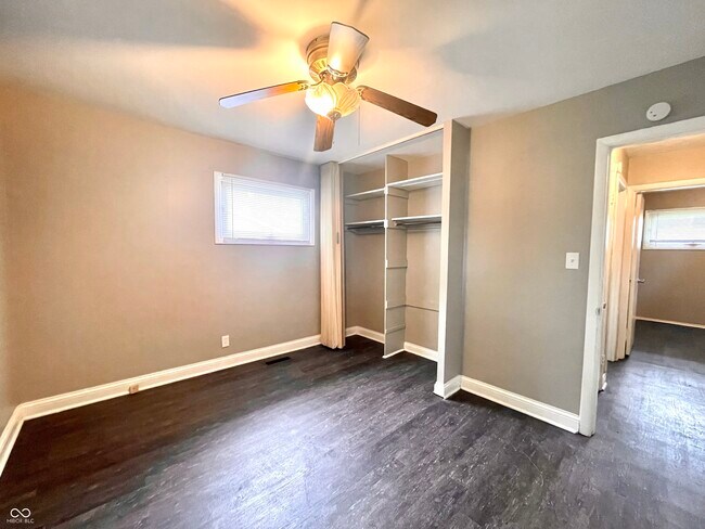 Building Photo - 110 N Tyrone Dr