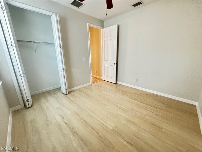 Building Photo - 2108 SW 28th Terrace