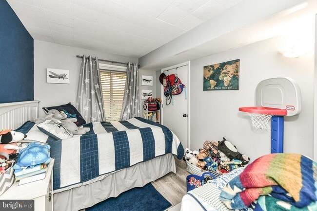 Building Photo - 1774 Dogwood Dr