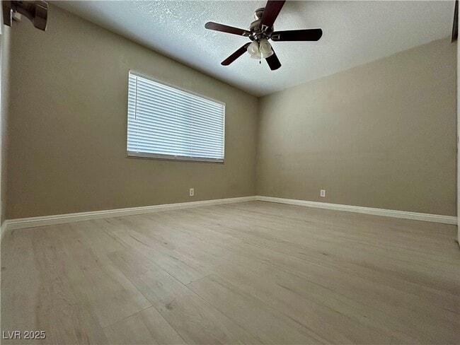 Building Photo - 7319 Clearwater Cir