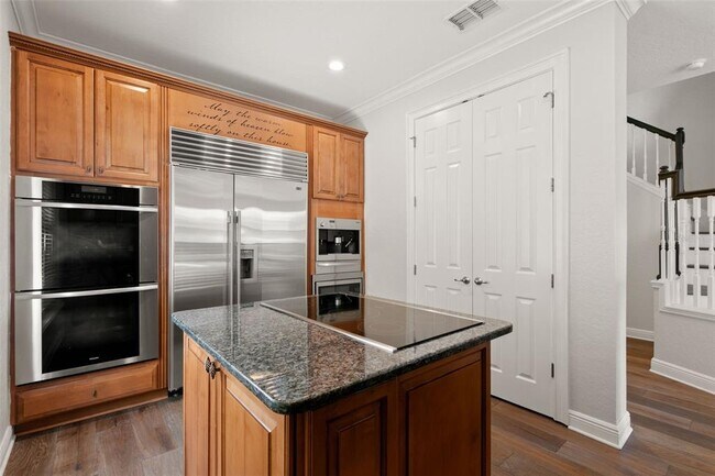 Building Photo - 24 Mangrove Pt