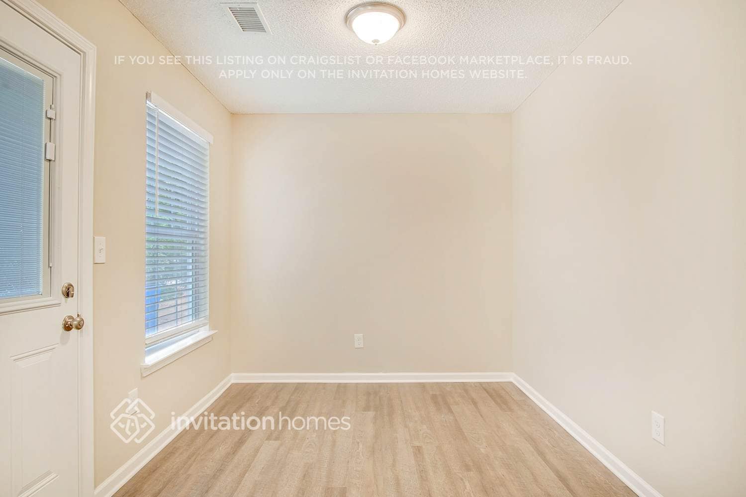 Building Photo - 408 Kendall Ln