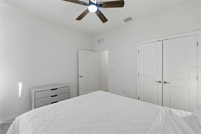 Building Photo - 5157 NW 43rd Ln Rd