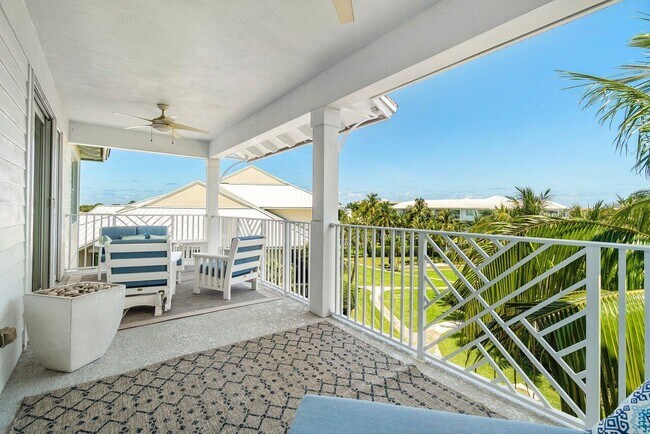 Building Photo - 342 Bay Colony Dr N