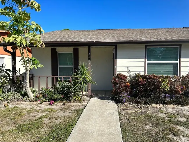 Building Photo - 7826 40th Avenue Dr W