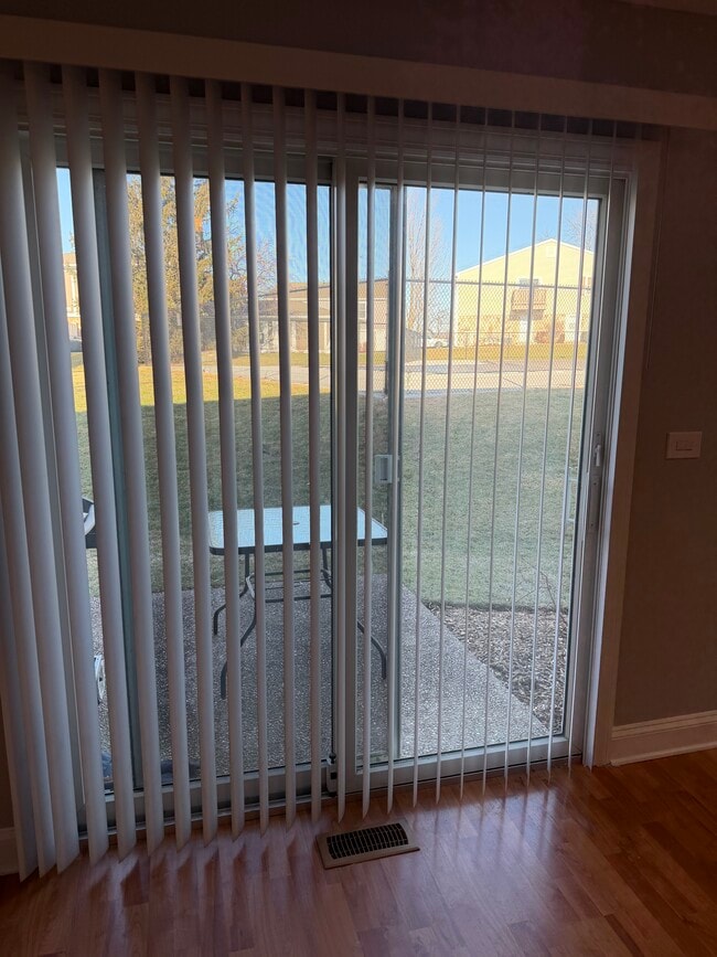 Building Photo - 1049 Newport Harbor