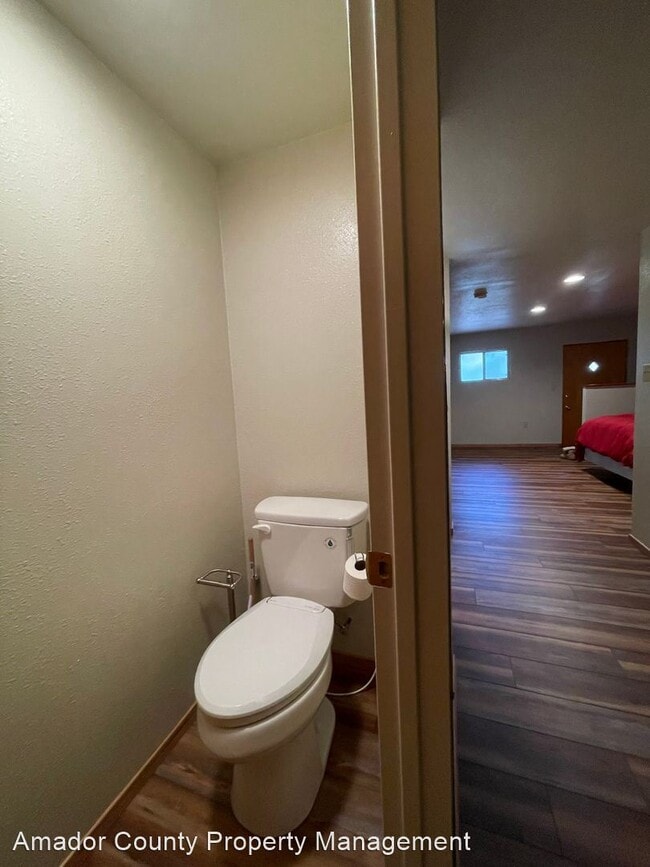 Building Photo - 3 br, 2 bath House - 16770 Doolittle Ln