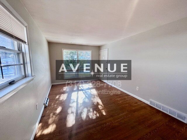 Building Photo - 8819 McNulty Dr