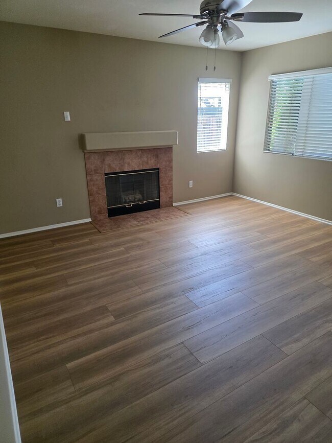 Building Photo - South Temecula - 4 Bedroom Home in Paloma ...