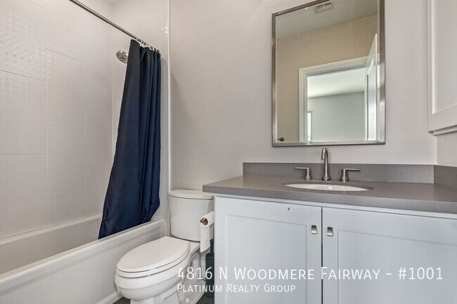 Building Photo - 4816 N Woodmere Fairway