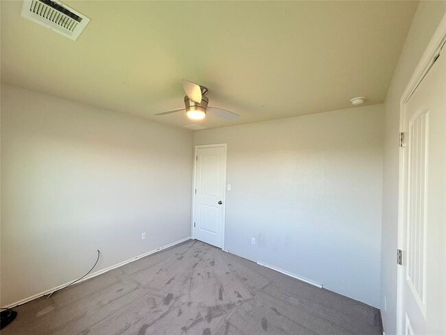 Building Photo - 13013 Pealing Wy