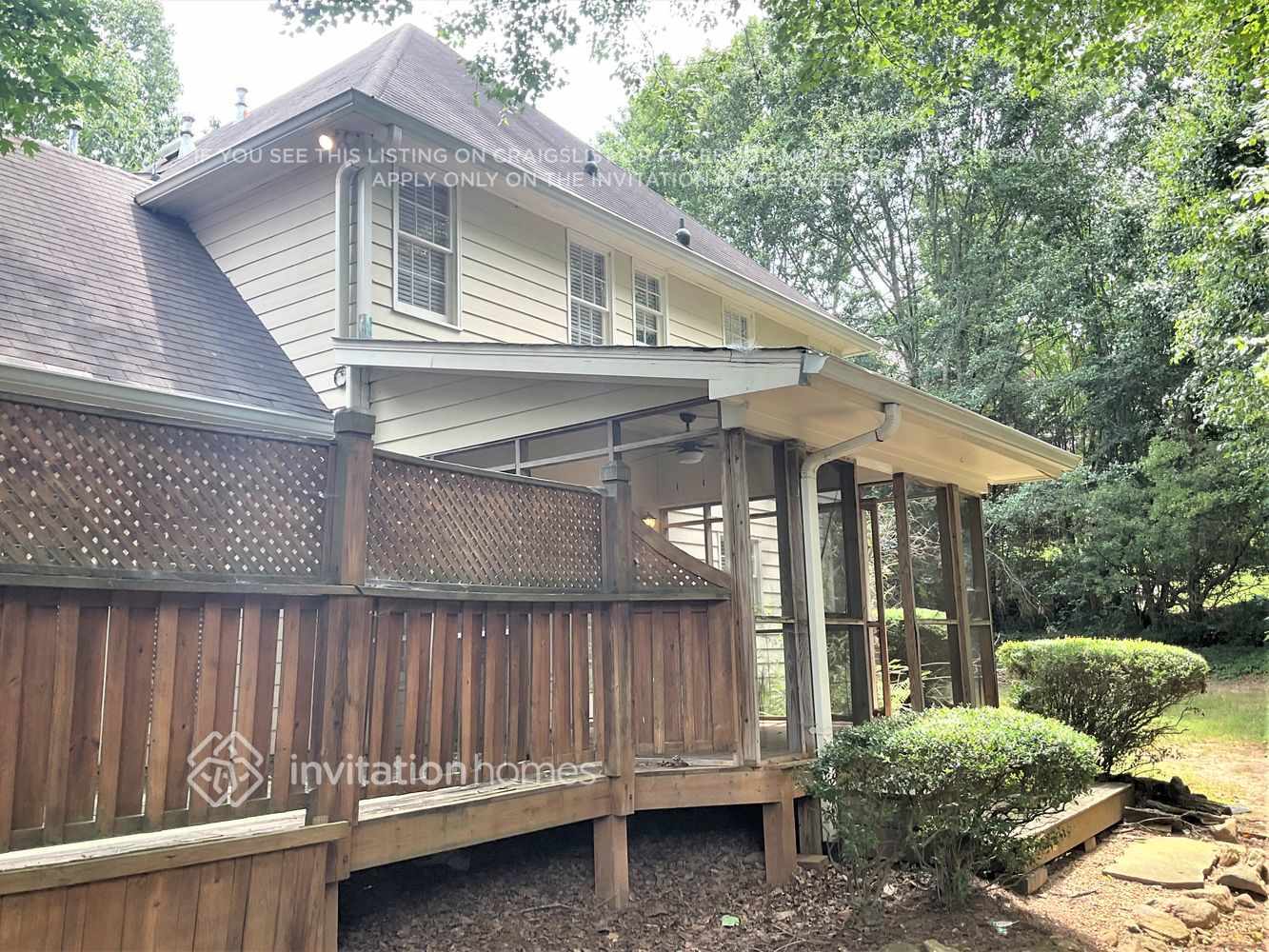 Building Photo - 809 Oak Trail Dr