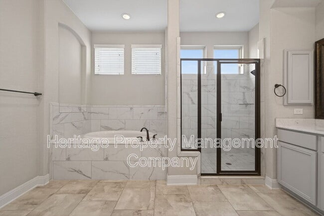 Building Photo - 3225 Harvest Crest