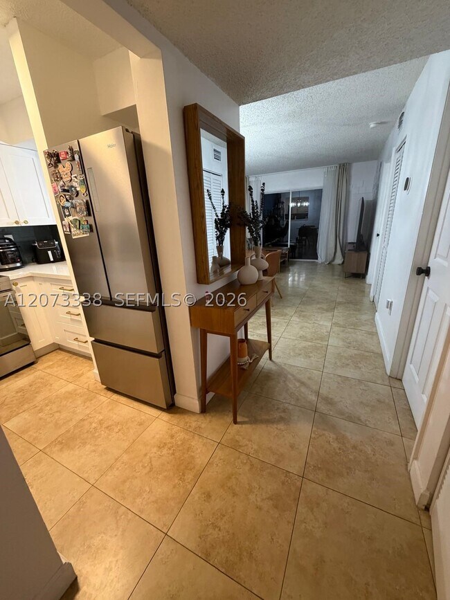 Building Photo - 14930 SW 82nd St