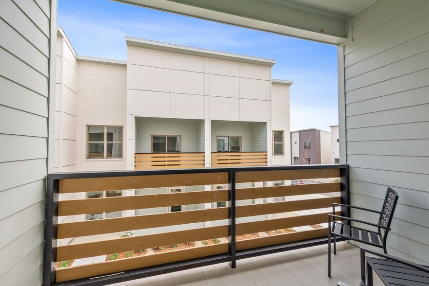 Building Photo - 127 Spoonbill Dr