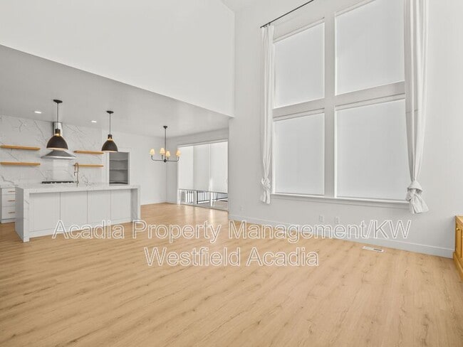 Building Photo - 136 N Desert Sage Dr