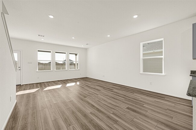 Building Photo - 21835 Honey Scent Ln