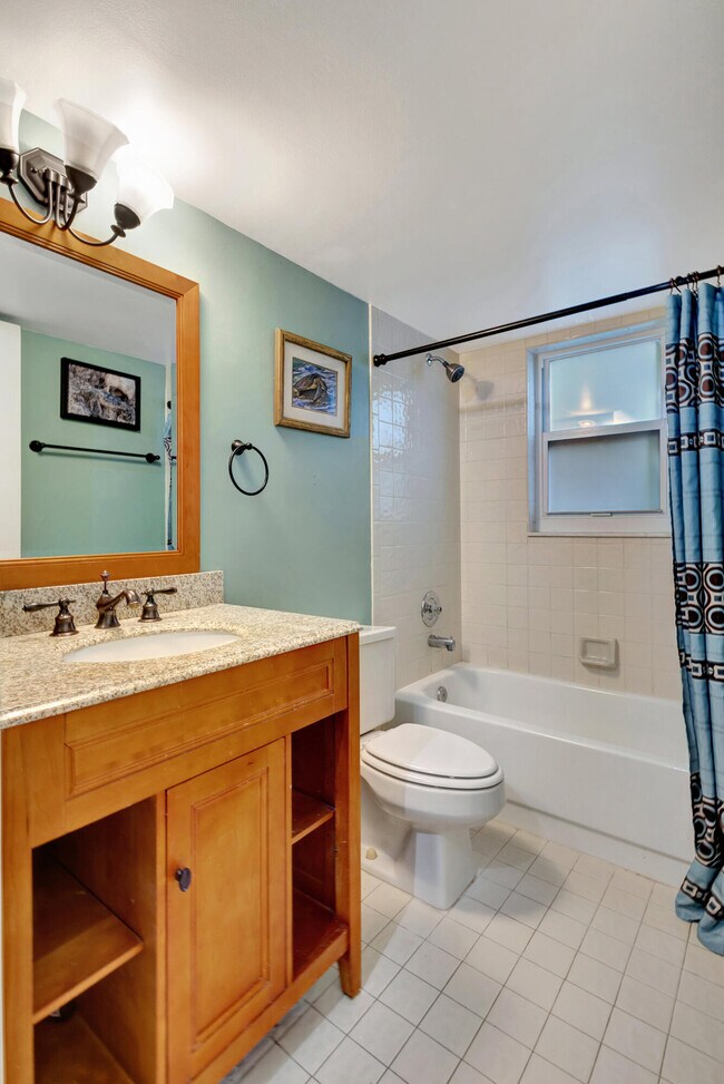 Building Photo - 3110 Surf Way
