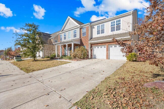 Building Photo - 4860 Pepper Dr