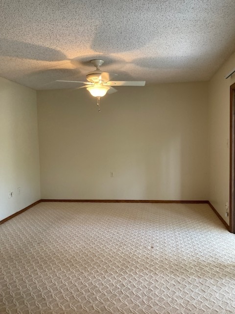 Building Photo - 744 Vassar Rd