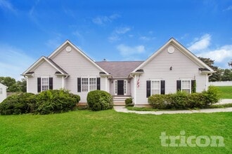 Building Photo - 20 Mattie Ln