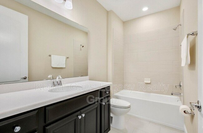 Building Photo - 10828 John Randolph Dr
