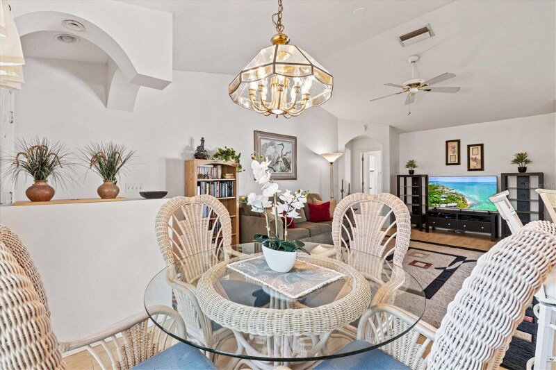 Building Photo - 5128 18th Ln E