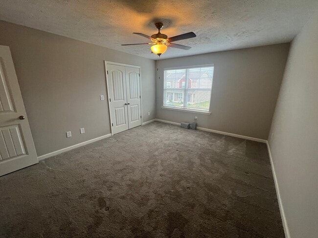 Building Photo - Immediate Occupancy!  2bed 2.5 bath Antioc...