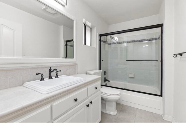 Building Photo - 2157 Arnold Way