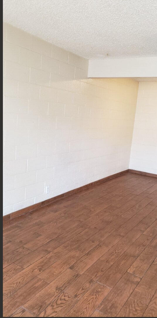 Building Photo - 1 Bedroom 1 Bath In Central Las Vegas