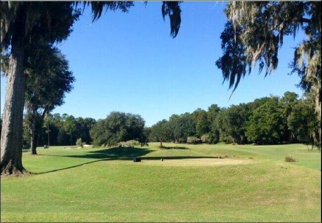 golf course - 10000 SW 52nd Ave