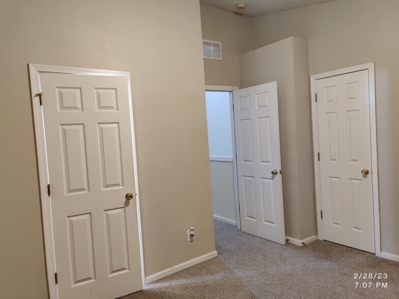 Building Photo - 3553 Twisted Tree Ln