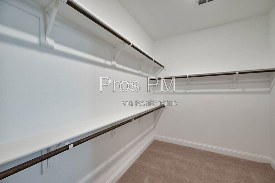 Building Photo - 4256 Mingo Dr