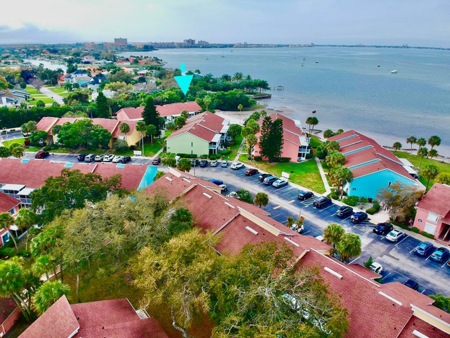 Building Photo - 4225 38th Ave S