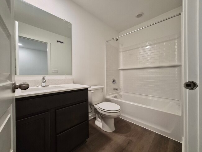 Building Photo - 2268 Barbera Dr