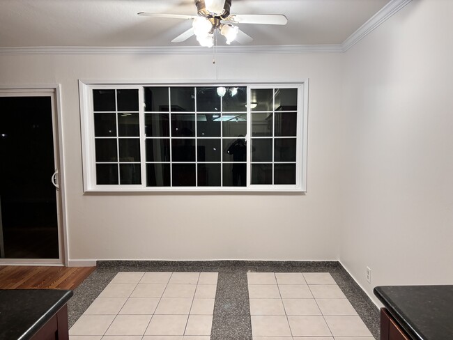 Dining Area - 1554 Lago St