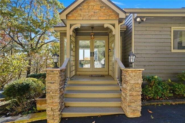 Building Photo - 1545 Dawson Petit Rdg Dr